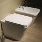 Závěsné WC – ano či ne v souvislosti s přístupem ke stoupačkám